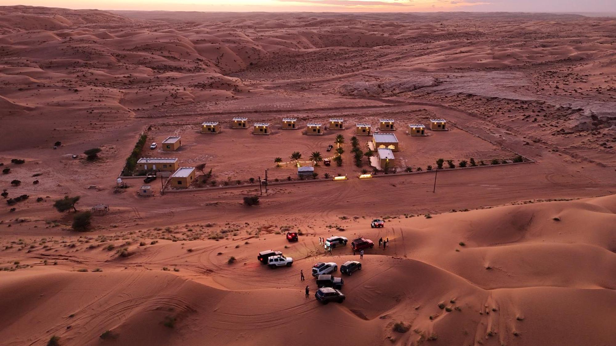 Al Hawiyah Camp Ḩawīyah Exterior foto